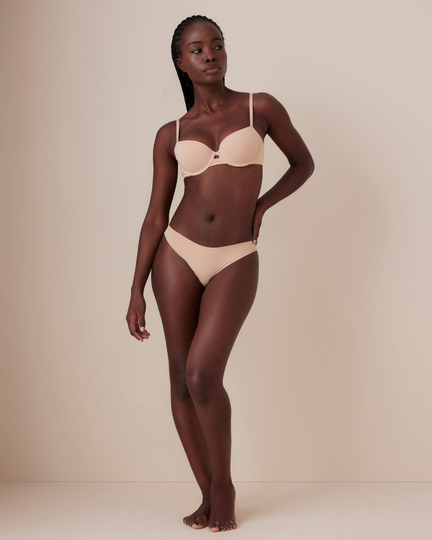 Invisibles Smooth Balconette Push Up Bra