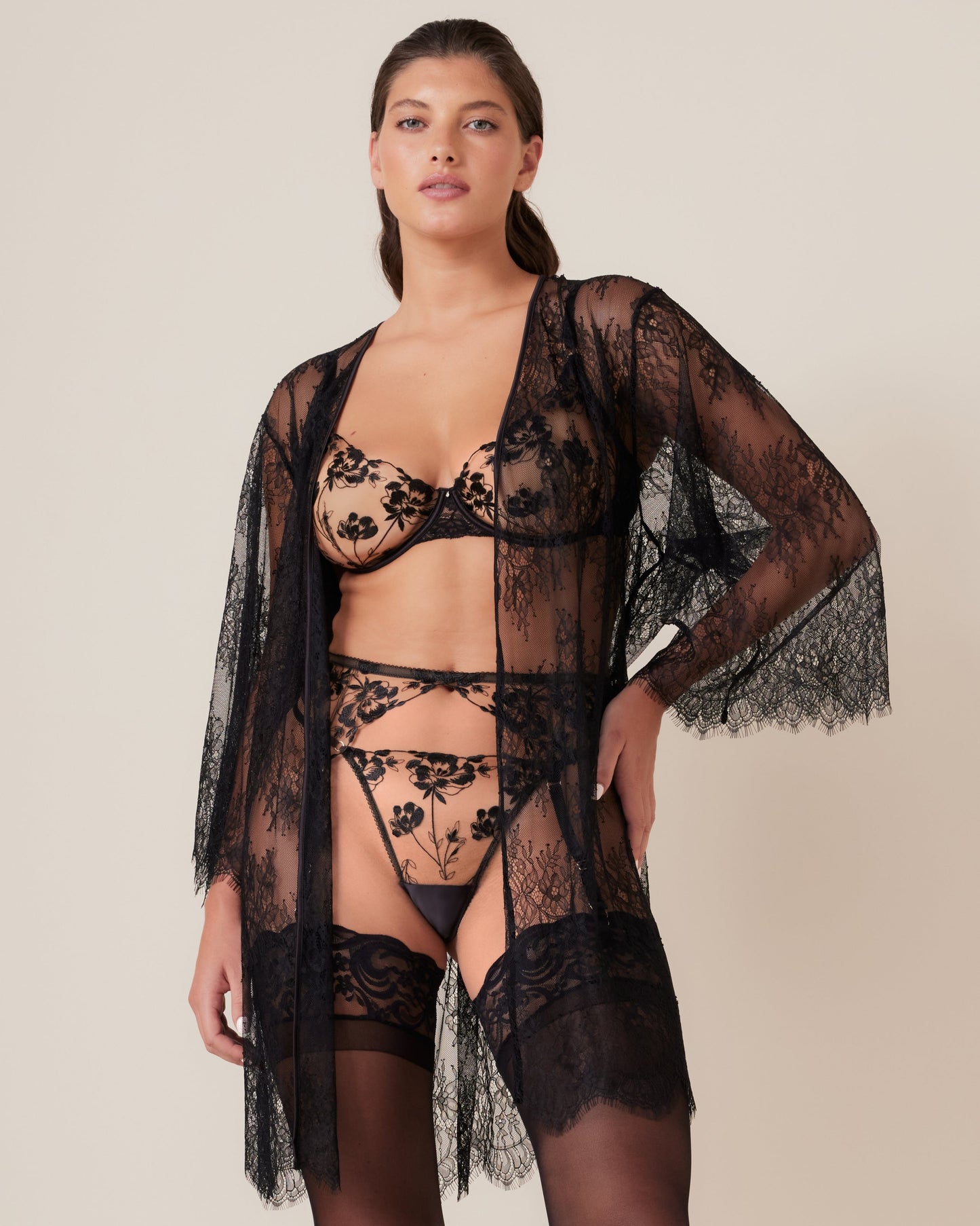 Anka Lace Wrap