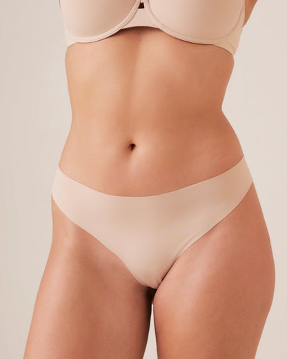 Invisibles Smooth Thong Knickers